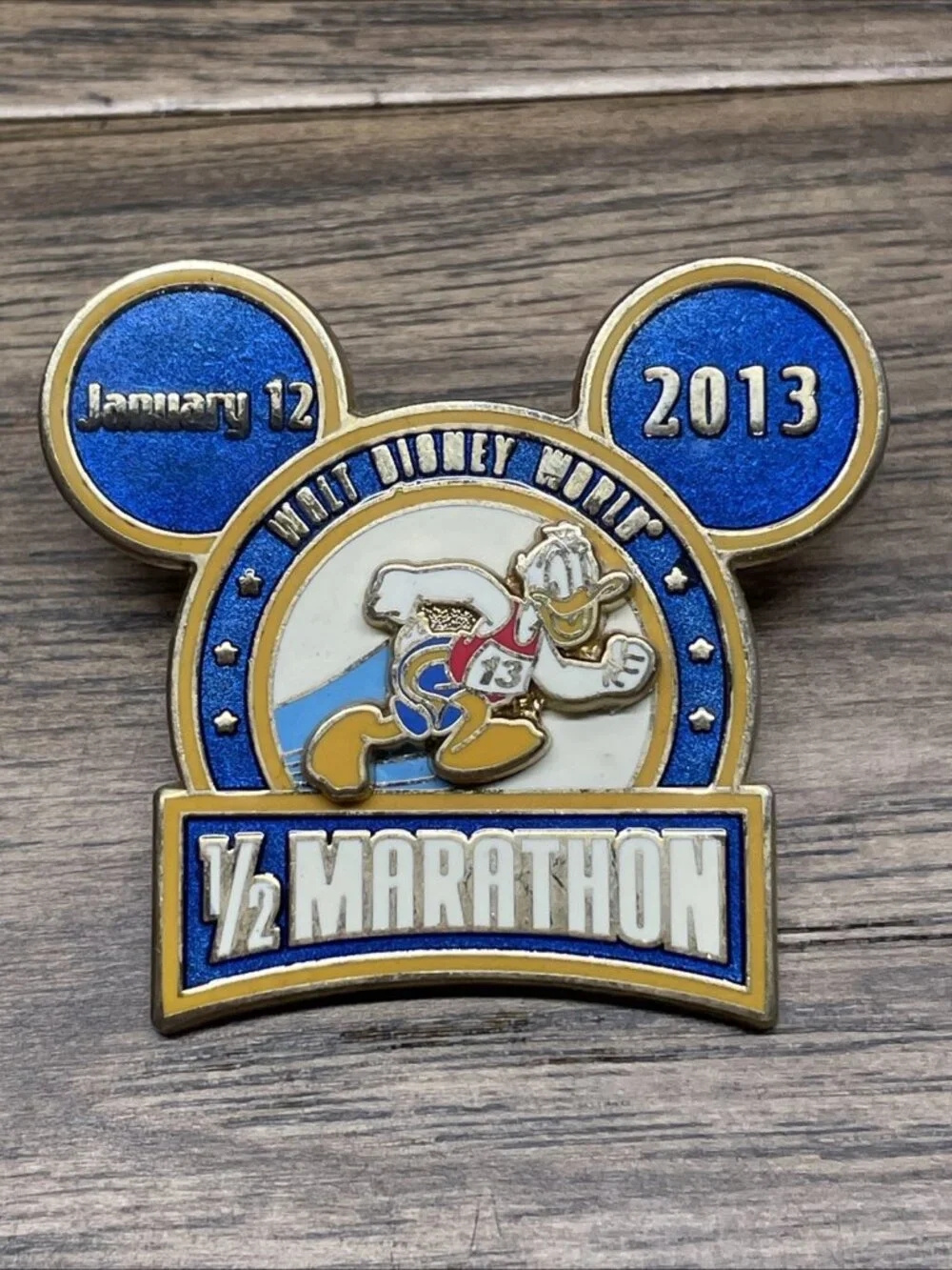 WDW - 2013 Half Marathon Logo - Donald Duck Disney Pin KG JD